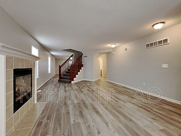 2nd image of 4006 Highland Ave