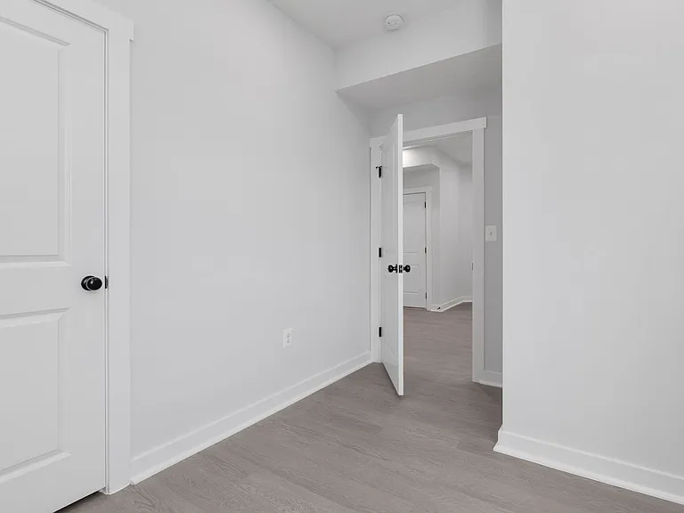 54 Rhode Island Ave NW — Photo 17