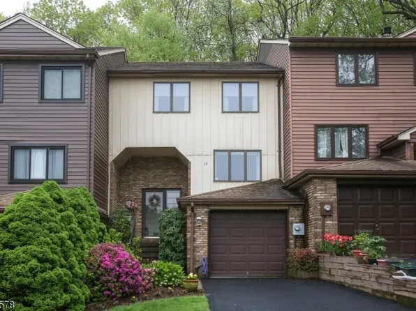15 Patriots Rd, Parsippany-Troy Hills Twp., NJ 07950