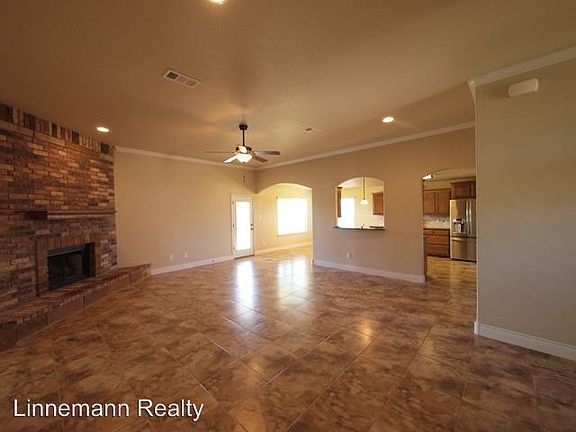 4th image of 1121 Wren Cir