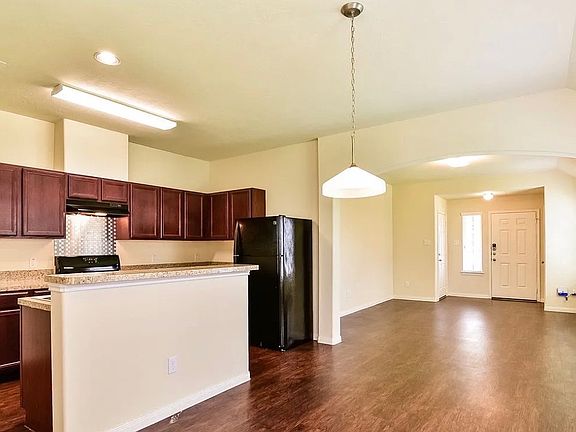 4th image of 20606 Sycamore Crest Ln #2