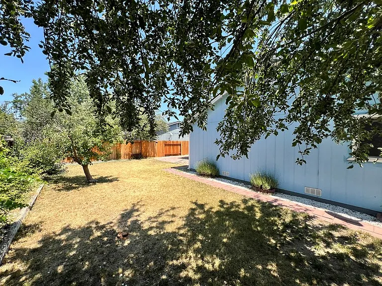 4385 Camino Lindo Way — Photo 12