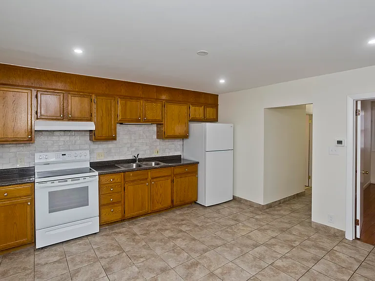 181 State St #2 — Photo 1