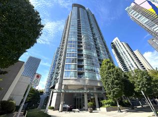 1495 Richards St #703, Vancouver, BC V6Z 3E3