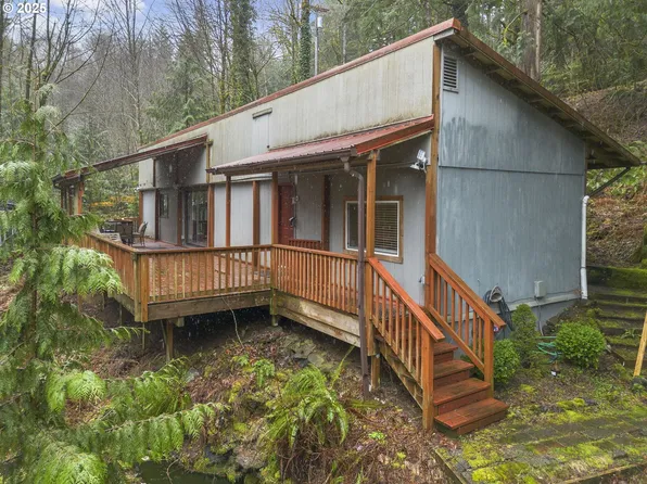 53176 E Sylvan Way, Sandy, OR 97055