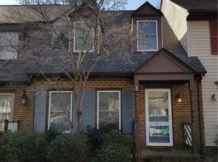 126 Sloane Pl, Newport News, VA 23606