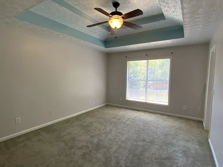 5600 Sugar Crossing Dr — Photo 14