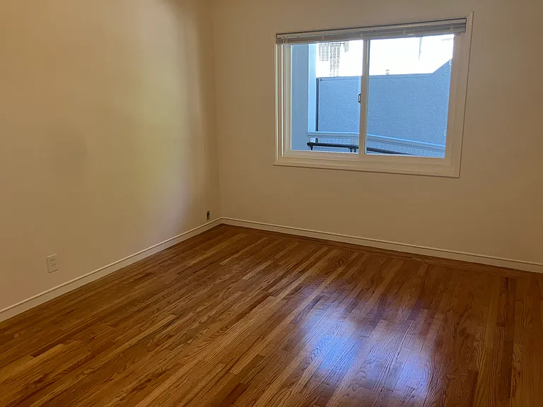 411 Wayne Ave #1 — Photo 5