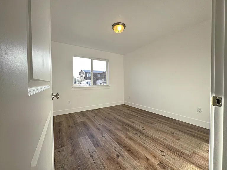 1065 Bighorn St #A — Photo 9