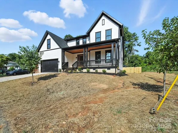 1807 Kennesaw Dr, Charlotte, NC 28216