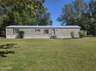 1722 Flowing Well Rd, Bonifay, FL 32425