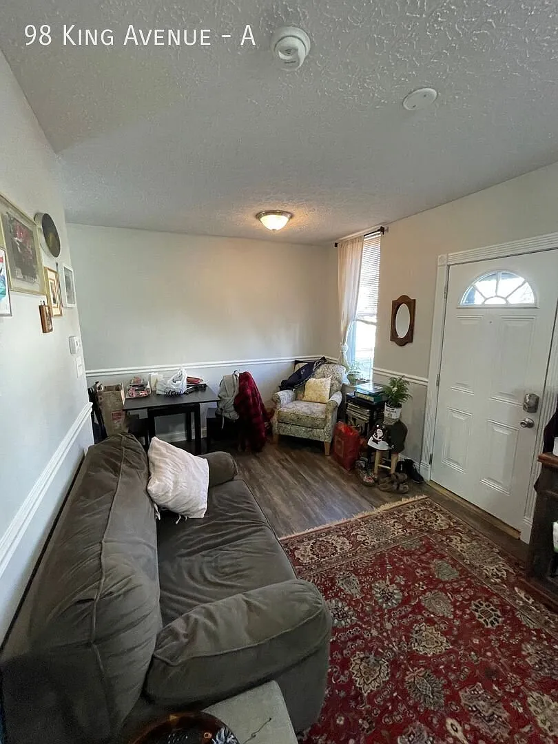 1 Bed 1 Bath Close to OSU Med Campus - Available Fall — Photo 3