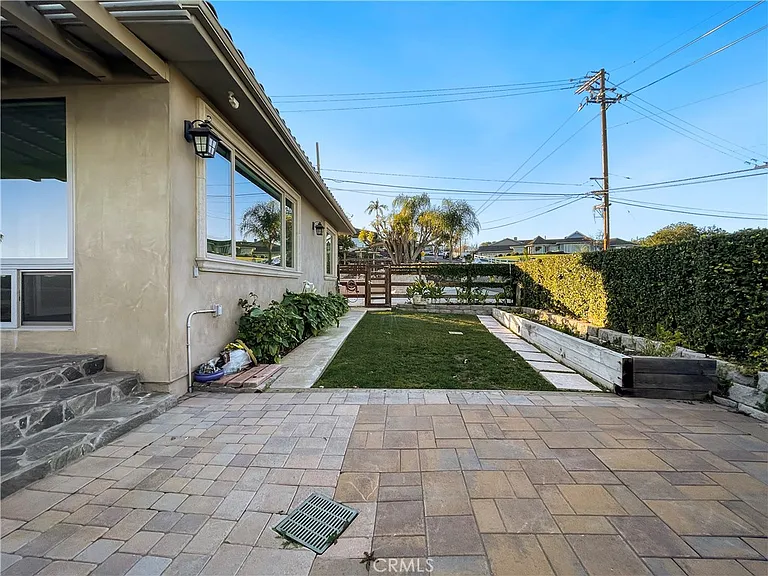 2 Stallion Rd — Photo 35