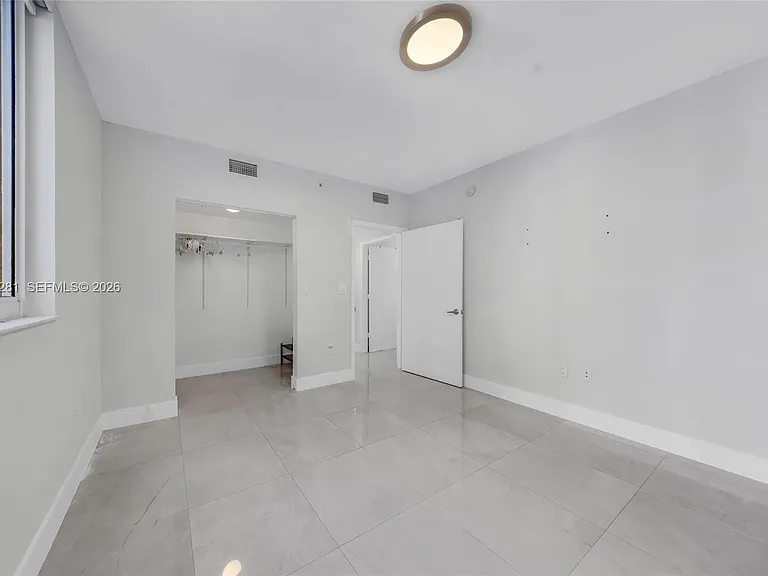 2775 NE 187th St #318 — Photo 23