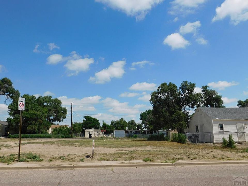 2nd image of E 12th St