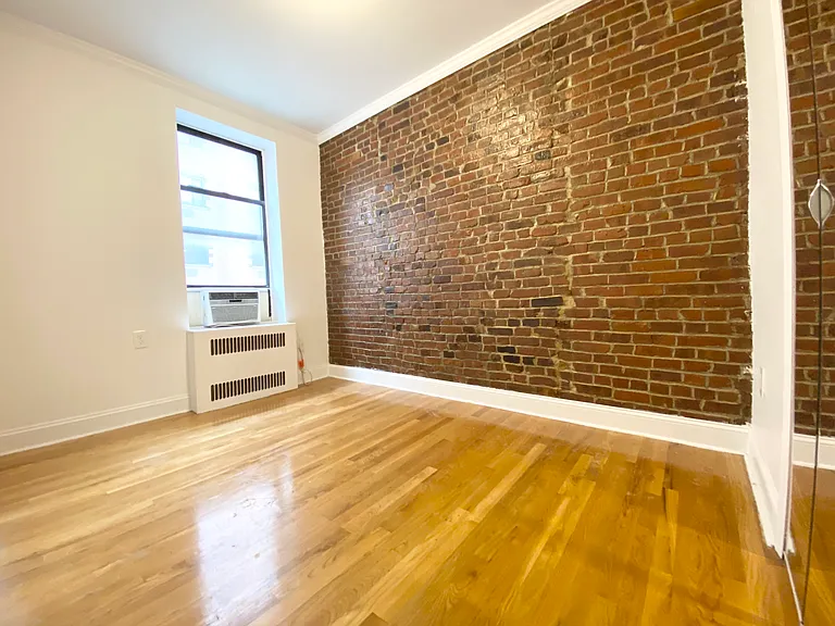 55 E Houston St #5H — Photo 8