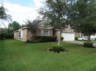 3127 E Cedar Hollow Dr, Pearland, TX 77584