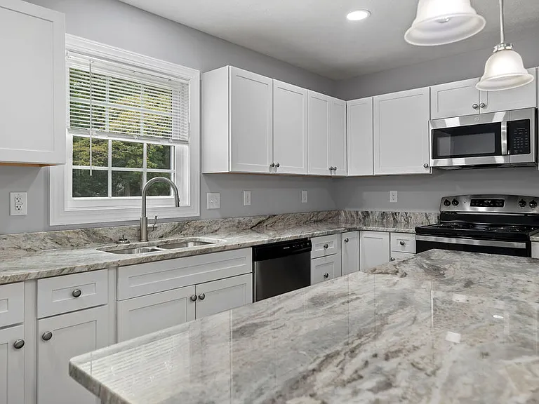 1016 Ivanhoe Ave #1016 — Photo 10