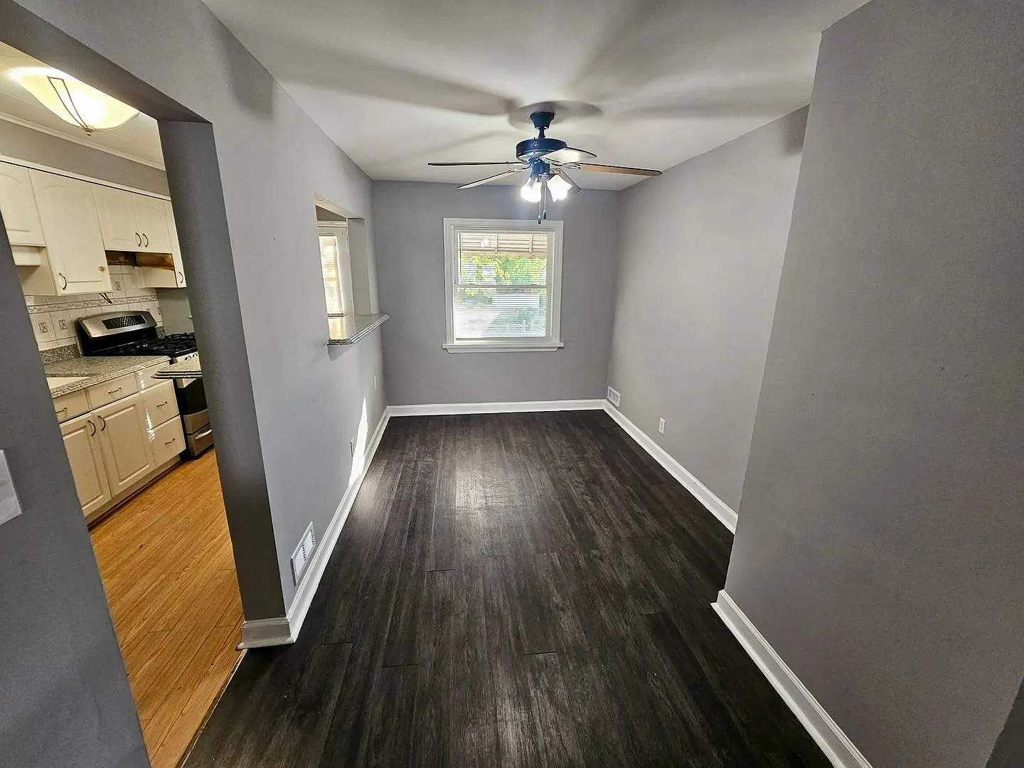 3 Bedroom Dundalk Townhome — Photo 3