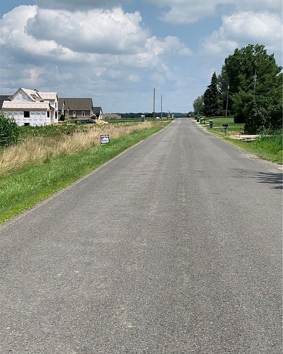 1st image of Lyonswood Dr