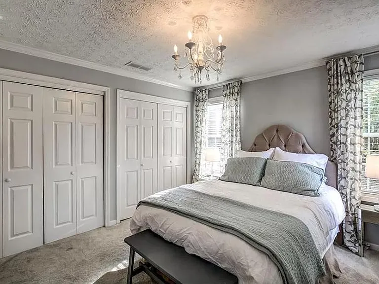 1812 Hickory Rd — Photo 9