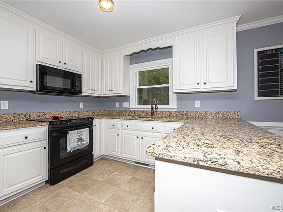 2nd image of 10401 Colony Trace Dr