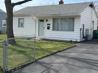 2260 Warrick St, Lake Station, IN 46405