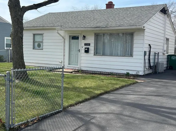 2260 Warrick St, Lake Station, IN 46405