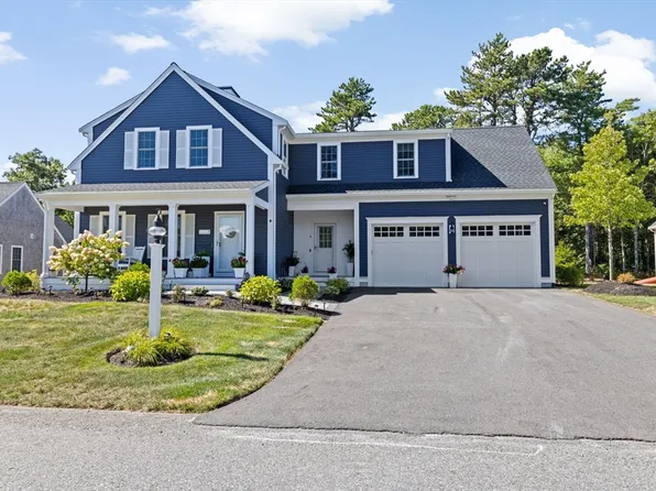 4 Cranberry Farm Rd, Plymouth, MA 02360