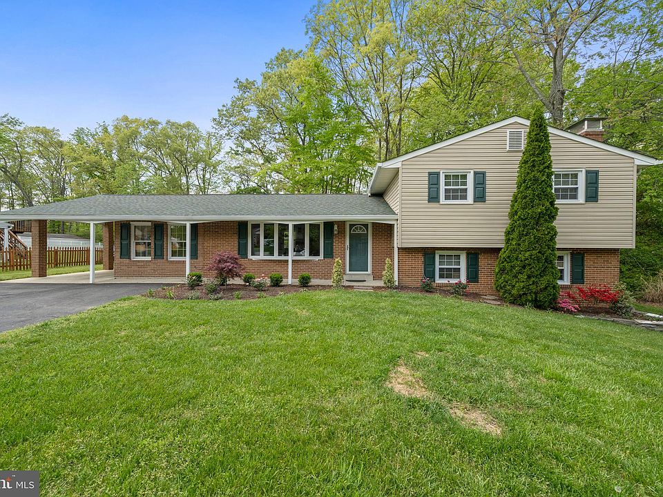 1st image of 9286 Rollingwood Dr