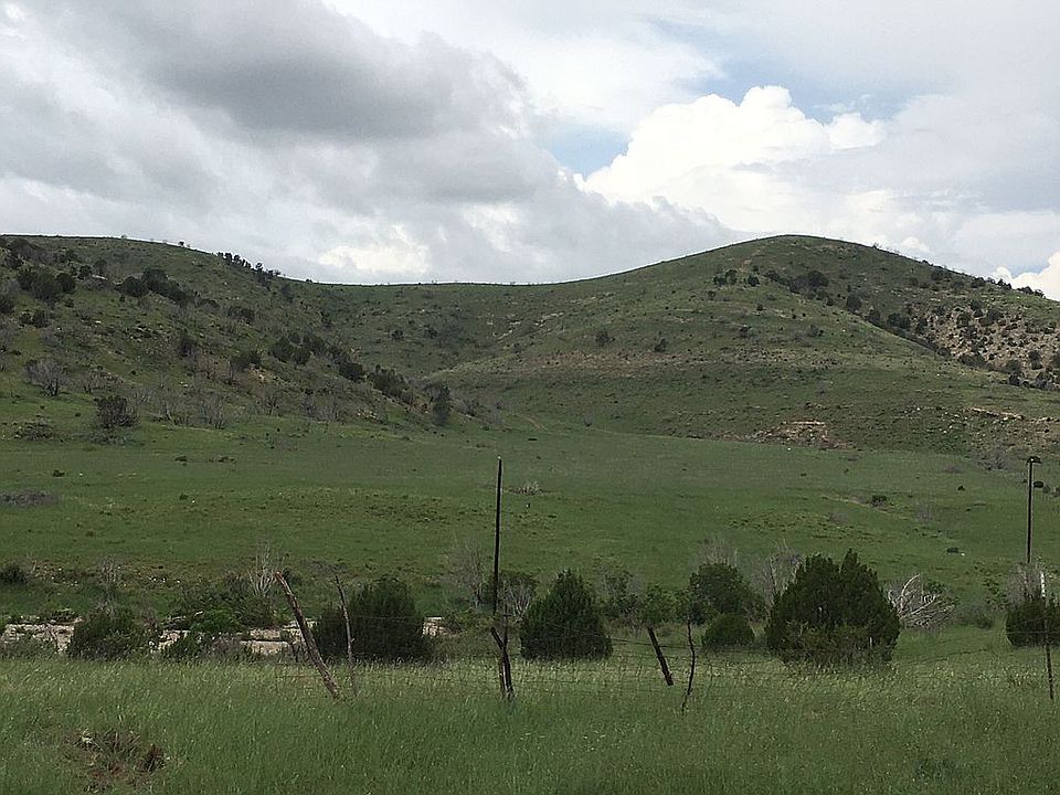 2nd image of 9A Alamo Canyon Rd #9A