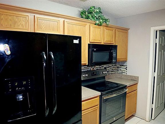 2nd image of 1210 Brittany Way