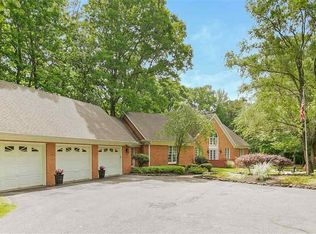 9 Okeena Dr, Jackson, TN 38305