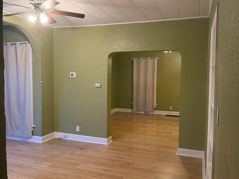 1405 Belle Ave — Photo 3