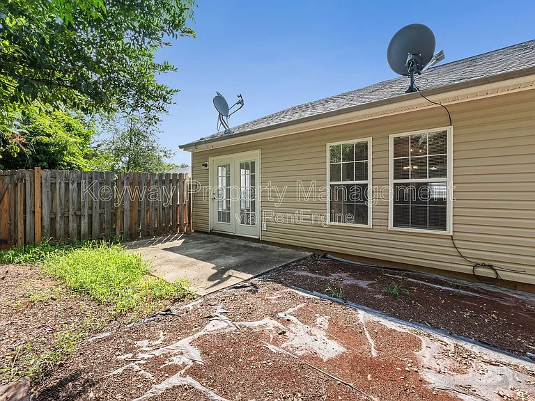 123 Portofino Ln SW — Photo 18