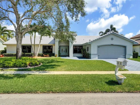 19441 NW 3rd Street, Pembroke Pines, FL 33029