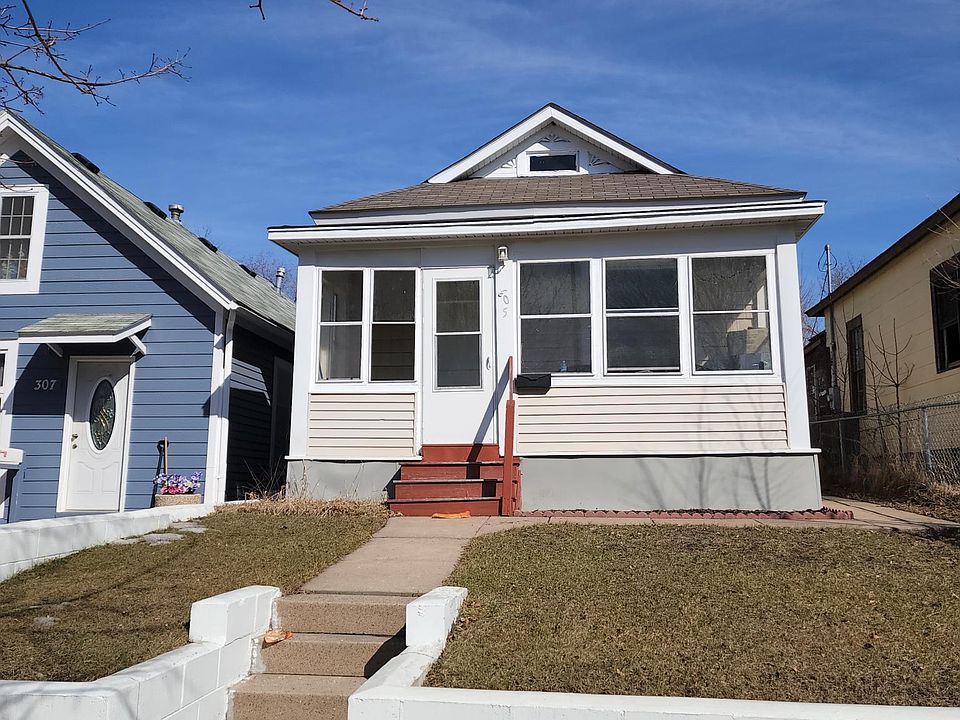 1st image of 305 Charles Ave