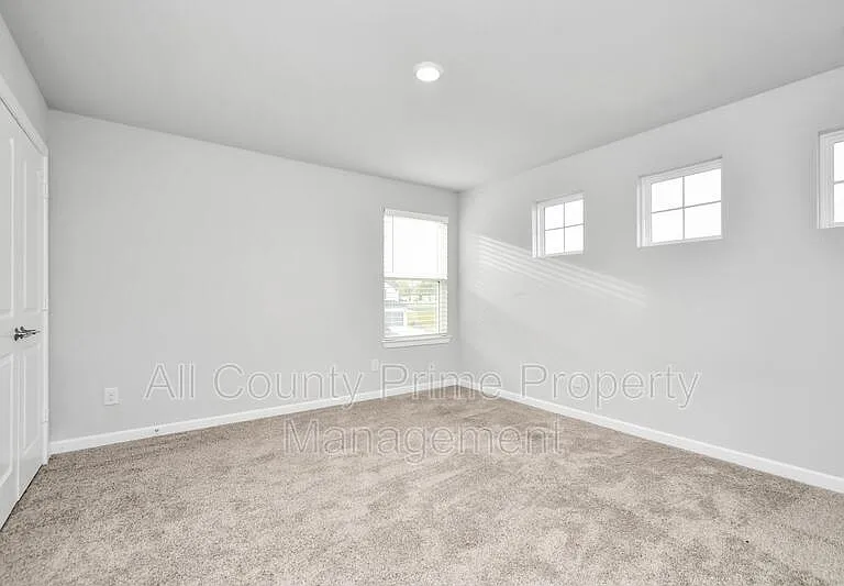 1218 Raburn Run Ln — Photo 25