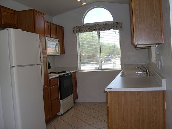 2nd image of 1616 E Angela Dr