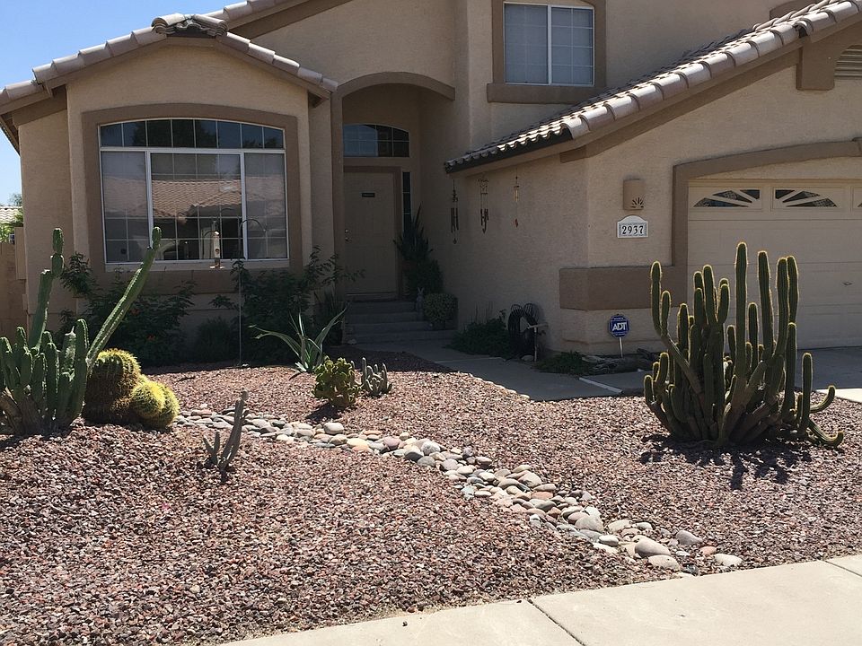 2nd image of 2937 E Blackhawk Dr