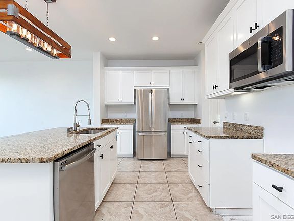 4th image of 1760 Saltaire Pl #3