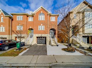 5831 Tiz Rd, Mississauga, ON L5R 0B6