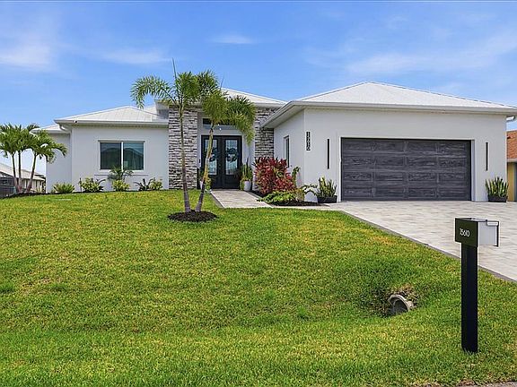 3rd image of 15610 Staunton Cir
