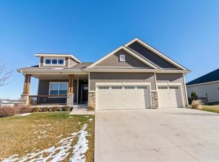 2024 Wethersfield Dr, Norwalk, IA 50211