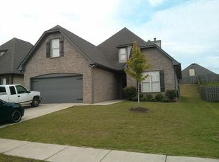 1008 Aronimink Dr, Calera, AL 35040