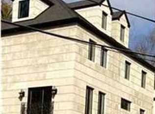 99 Forest Rd, Staten Island, NY 10304