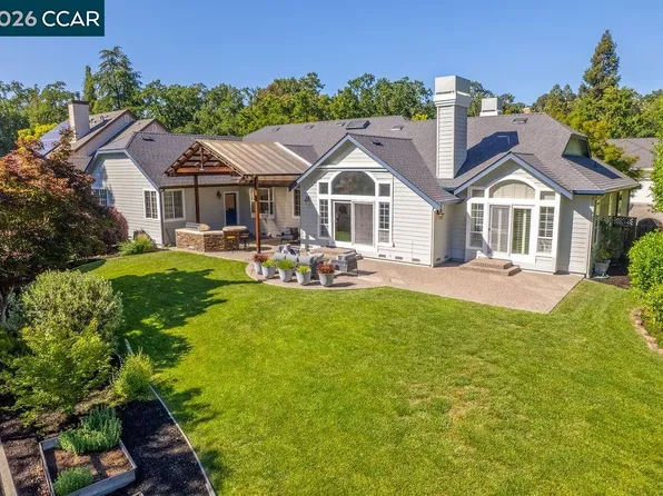 3 Meadowbrook Ln, Danville, CA 94526