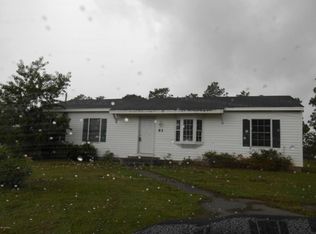 82 Crown Point Rd, Hubert, NC 28539