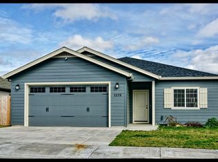 1320 Swayze Ln, Medford, OR 97501