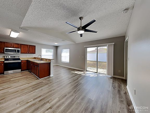 3rd image of 447 Chelsye Meadow Ct